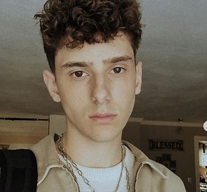 Jvke Wiki, Height, Age, Girlfriend, Net worth, Family, Biography & More