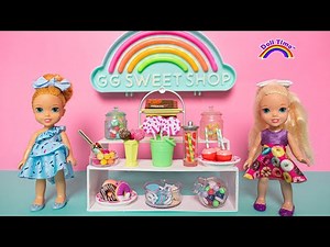 Elsa & Anna at the Candy store! Anna takes Elsa Candy!🍭🍫🍩