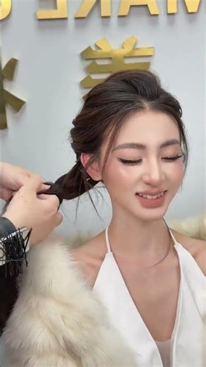 Unveil the Glitz: Date-Ready Hairstyle in 1000 Gold Flair