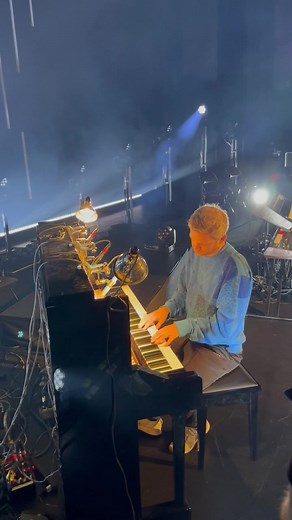 Ólafur Arnalds Performs 'Light Of Day' Live for the First Time