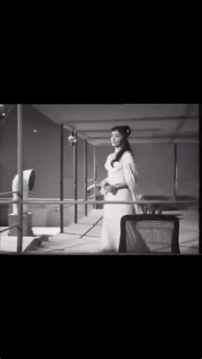 1.6K views · 1.2K reactions | Sahir sadhna beats: remembering sadhna on her birth anniversary today: a rare song by Sahir Ludhianvi: #raresong #sahir #sadhna #gurudutt | Sahir Ludhianvi Genius Global Research Council | Facebook