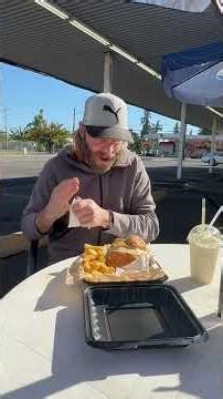 Fin's Drive-In, Springfield - Oregon #drivein #pnw #cheeseburger