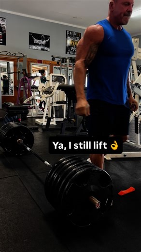 Stan "Rhino" Efferding - CSCS on Instagram: "🤦‍♂️ The nerve of some people. And this cat follows me. He’s never been a client of mine yet I’ve answered over 100 questions that he’s DM’d me going back to 2017 (yes, I went back and counted). . 🥇 Managed to set my American Samoa deadlift PR though. Motivation comes in many forms. . 💰 Now “buy my shit” 😂"