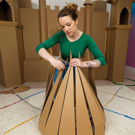 Building a cardboard castle for the little ones 🏰✨ #diy #creative