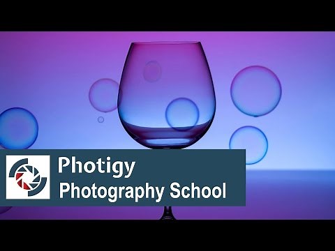 How to be a creative photographer: Using color gel filters (color filters) in studio photography.