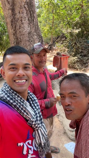 Exploring Angkor Thom: A Day in Cambodia