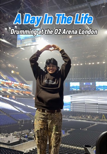 Drummer Girl Live at O2 Arena: A Concert Experience