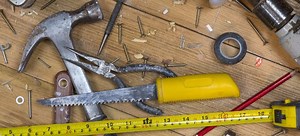 Brad Nails vs Staples | DoItYourself.com