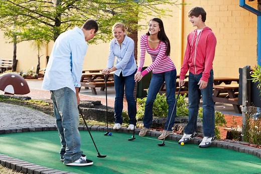 15 Unforgettable Places to Have a Birthday Party | LoveToKnow