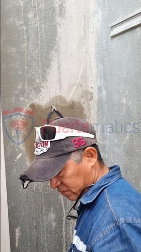 Instalación de sistema de control de acceso con lector biométrico de huella dactilar y clave. Garant