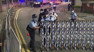 LATEST: Hong Kong abruptly locked down 4 buildings in the heart of a popular expatriate residential area, taking one of its most dramatic steps yet to contain a super-spreading event that began in a gym. https://trib.al/nNilpEA | Bloomberg Originals