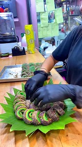 30pcs slice sapin-sapin roll💛💜💚 | Aling Jackie's Kitchen