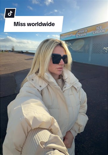 Essential Hacks for Flying Solo with a Baby