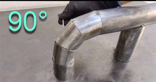 44K views · 672 reactions | How to Cut and Weld Pipes at 90 Degrees #welding #pipes #welder #tools | CRD Welder Art | Facebook