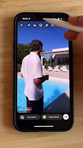 17K views · 9.8K reactions | Here is how to create this next level Instagram story edit!✨all you need is your phone, and instagram. Enjoy creating!!  Do you wanna get more inspo? Follow for more! #creative #edit #ideas #tutorial #design #instagramstory #newyork | Enriquestory | Facebook