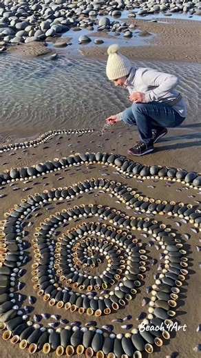 Creating an Ephemeral Vortex at Sandymere Beach