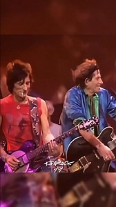 The Rolling Stones at their absolute peak 👅 #keithrichards #mickjagger #ronniewood #70s #kifnrock