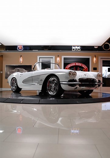 1961 Chevrolet Corvette Convertible For Sale | New Arrival