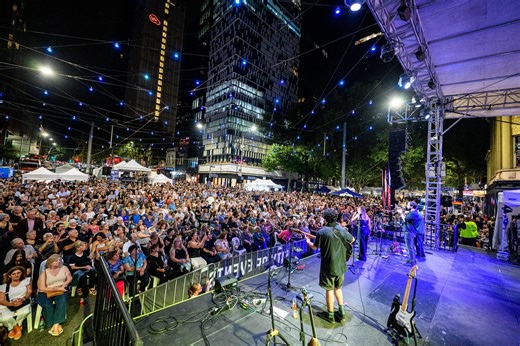 Greece Comes Alive on Melbourne's Streets at Antipodes Festival - GreekReporter.com