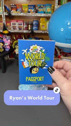 Don’t miss my LIVE tonight! #tashasministore #ryansworld #worldtour #ryansworldtour #hotairballoon #mysterytoy #ryansworldtourpassport