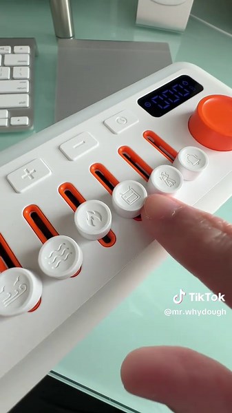 Relaxing Sound Machine for Sleep and Relaxation