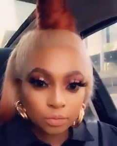 Dollar Dollar bill come get her 💴 💰 | Lethabo Lejoy Mathatho