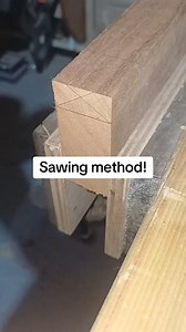 5.1K views · 17 reactions | woodworking tips on sawing #woodworking #saw #cut #accurate #triangle #tips #tipsandtricks #wood #tools #handtools #DIY #fyp | TM Woodcrafts | Facebook
