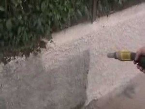 Décapage mur crépis