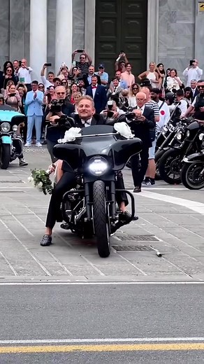 Biker weddings.😎👍 #harleydavidson #bikerwedding #bikertiktok #reel #viral #explore #foryou | Jovany