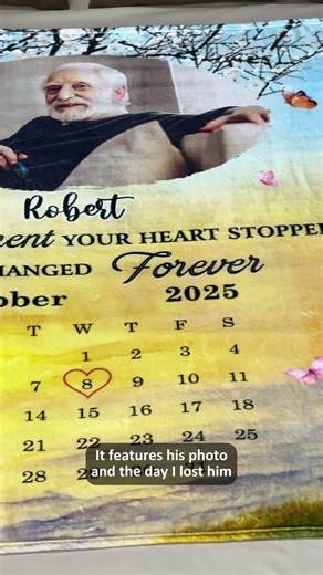 Memorial Blanket In Loving Memory #giftideas #gifts #memorialgift #familymemorial