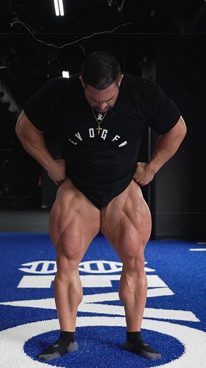 NEW YOUTUBE VIDEO! 🧬Check out the latest FST-7 Leg Day with Derek Lunsford and Hany Rambod! With under 6 weeks left till the #MrOlympia2023, every workout counts. See how a champion approaches it in this YouTube video #EvogenElite #EvogenNutrition | Evogen Nutrition