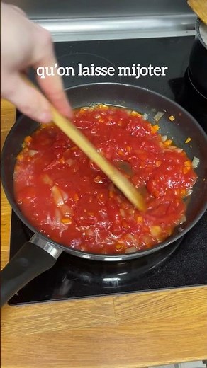 La recette de saucisses à la sauce tomate maison