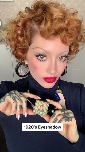1920s Eyeshadow Makeup Looks