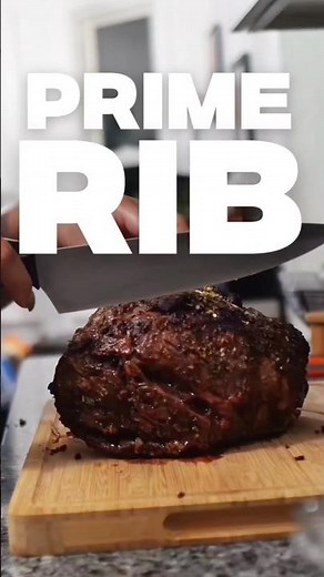 juicy prime rib at home 😋🥩 #holidaydinner #primerib #cookingathome