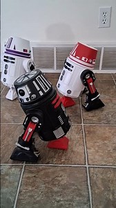 Star wars Galaxy's Edge Build A Droid Depot remote control