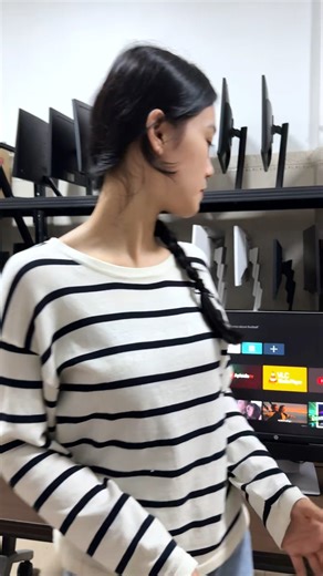 5.3K views · 69 reactions | ប្លែកអារម្មណ៍ជាមួយឈុតមួយនេះ ​ Monitor Touch Screen ជាមួយនឹង TV Box សម្រាប់កម្សាន្ត នឹងប្រើប្រាស់កម្មវិធី Android ឬក៏មើលប៉ុស្តិ៍ទូរទស្សន៍​ផ្សេងៗទៀត | ជី ធី ស៊ី កុំព្យូទ័រ - GTC Computer | Facebook