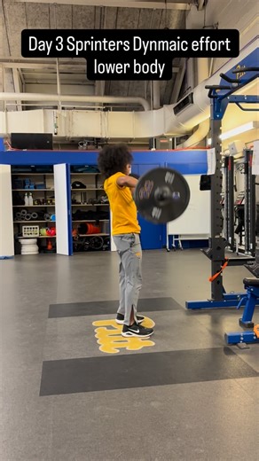Devin Young, M.S. on Instagram: "Speed Day Before Meet Day 🏃‍♂️‍➡️🏁 Day 3 of the sprinters' training is the dynamic effort day. The whole goal of today is to move fast. This day lines up great with Friday being the opening track meet of the 2025-2026 indoor season. Percentage for this day are the lowest of this phase but still not what I would truly prescibe for a to the book dynamic effort. This the next 3-4 weeks athletes are home for the break there is still a lot of training ahead before t