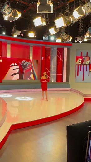 11K views · 462 reactions | ¡Ya estamos al aire con las mejores historias de la televisión en #AlExtremo! Acompáñanos por Azteca UNO y disfruta el programa. 朗 | Al Extremo | Facebook