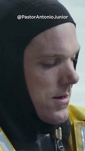 114K views · 3.8K reactions | Eu chorei com esse filme!   Superação - O Milagre da Fé John Smith, um menino de 14 anos, passeava com a família em uma manhã de inverno no Lago St Louis, no Missouri, quando sofreu uma queda e se afogou nas águas congelantes. Chegando no hospital, foi considerado morto por mais de 60 minutos, até que sua mãe fez uma oração emocionante... (Assista porque vale a pena!)  | Pastor Antônio Júnior | Facebook