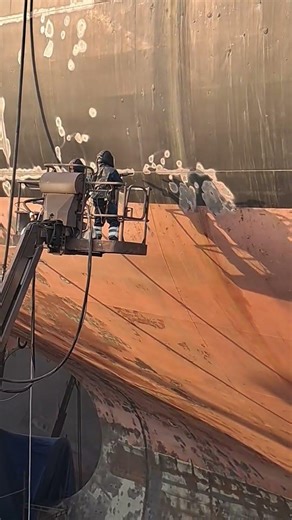 SA 2 Grit Blasting Process | Ship Hull Surface Preparation 🚢#hardwork #surfacepreparation #uaejob
