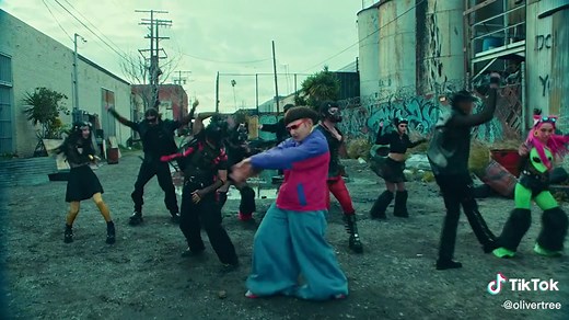 Me & David Guetta made this track back in 1991 but lost the original studio recordings. The footage was filmed at an underground warehouse rave in 1992 but was lost in 1993 until my uncle found the tapes two weeks ago