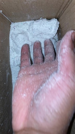 Mouthwatering Ariel powder play 😍💋#laundrypowder#clean#satisfy#clumpcrush