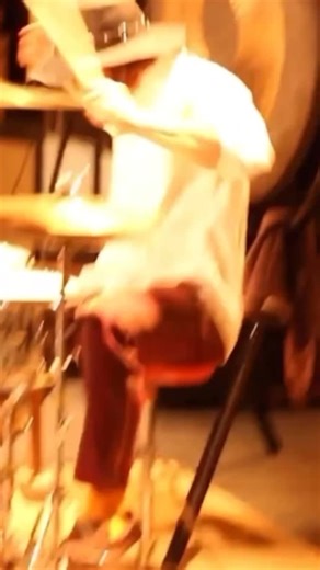 Legend Zeppelin was formed to preserve and expand Led Zeppelin’s raw, explosive live performances, delivering an authentic experience for both lifelong fans and new listeners. They aim to recreate Led Zeppelin’s entire career chronologically over the next 6 years. Currently, the band is at the beginning, performing the live sets of 1969. With obsessive attention to detail, Legend Zeppelin recreates the look, sound, and intensity of early Zeppelin — using period-correct gear, attire, and stage ap