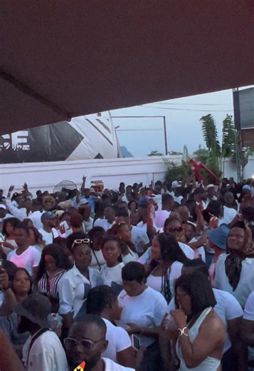 Retro Vibes Dayclub Ho Edition - Volta Region