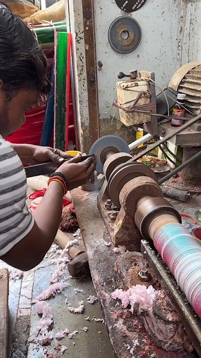 2.7M views · 9.9K reactions | Art of making Plastic bangles | Mi_nashikkar_ | Facebook