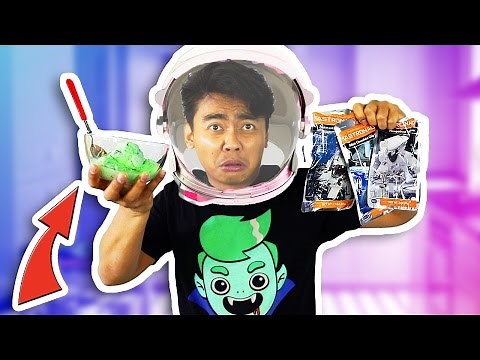 ASTRONAUT VS REAL FOOD!