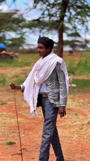 Borena is a primary source of natural knowledge, a source of animal husbandry, and has contributed greatly to the development of culture in Ethiopia and Kenya. They have a system of governance and social law closely linked to the Gada system Above all, the Borena people are traditional nomads and pastoralists, relying on water and land resources, sometimes focusing on pastoralism.