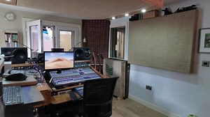 55 reactions | Singer-songwriter & producer Ola Onabulé talks about how the MA 1 – Automatic Monitor Alignment gave him the confidence to fully rely on his home studio when it comes to critical listening. Watch the whole story! | Neumann | Facebook