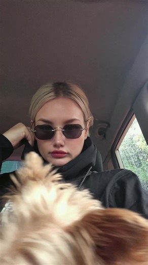 Chanel_only_Chanel (@chanel_schoeman)’s videos with Angels On The Moon - Thriving Ivory