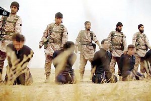 Islamic State shoots down Iraqi helicopter